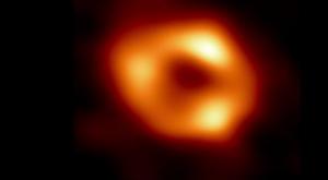 Así es la primera imagen de "Sagitario A", el agujero negro del centro de nuestra galaxia
